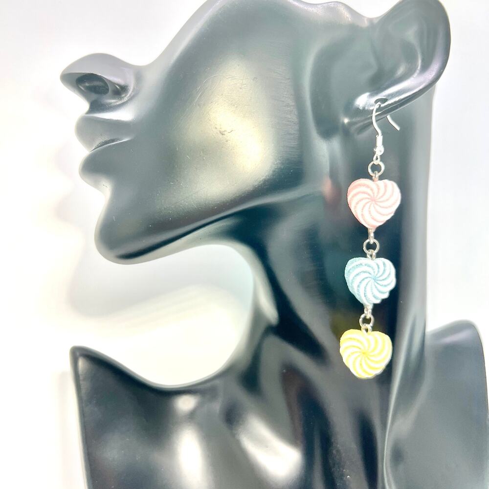 Sugar Heart Earrings - Candy Earrings - Heart Accessories - Valentines Day Earri - Picture 7 of 8
